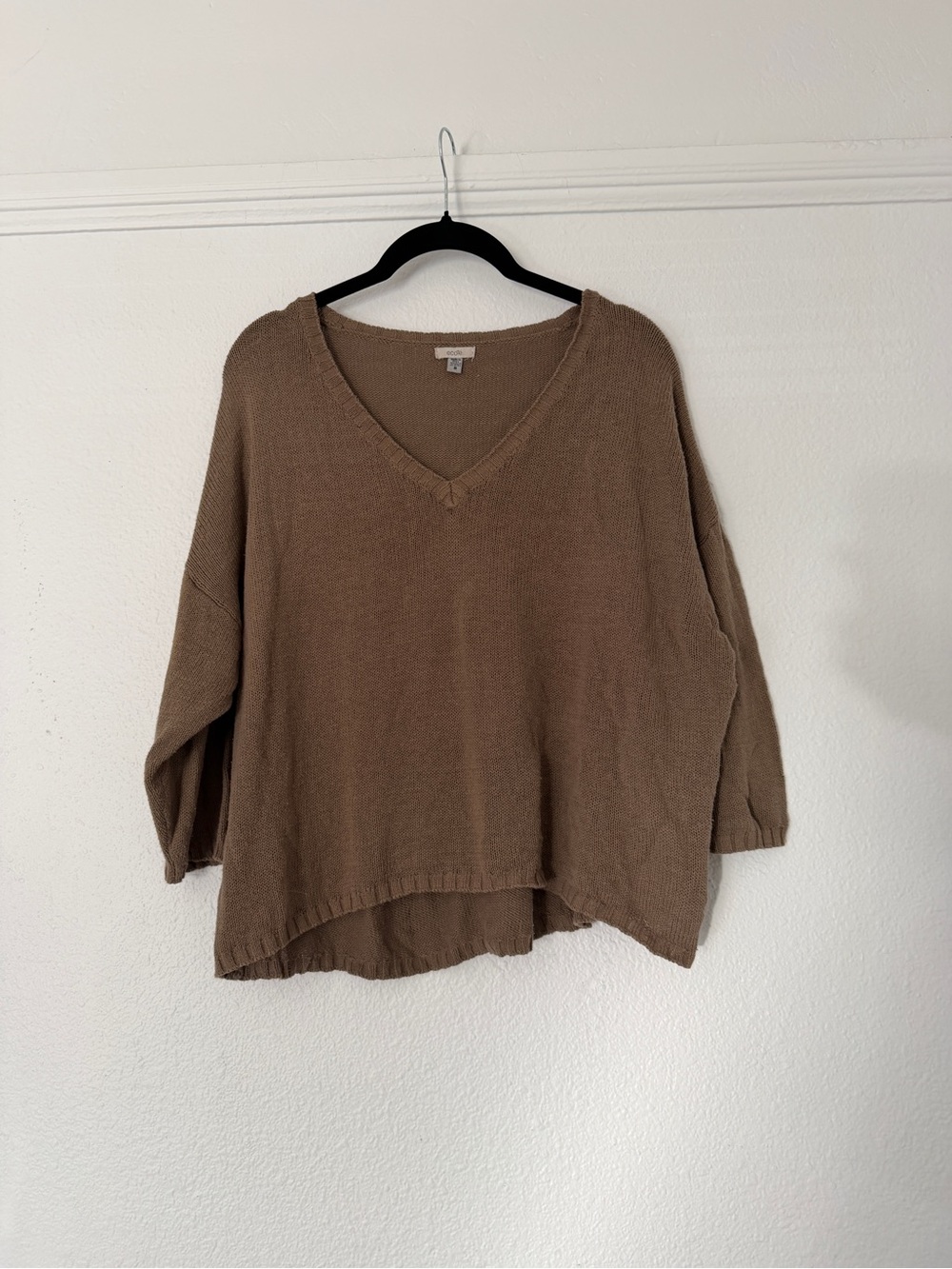 Ecote Urban Outfitters Relaxed V-Neck Olive Green Beige Brown Women’s Sweater